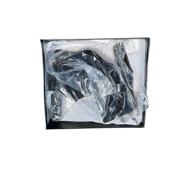 NWOT Black Ankle Boots w bling heels Sued w back heel zipper size 11 by Giuliana - Picture 7 of 7